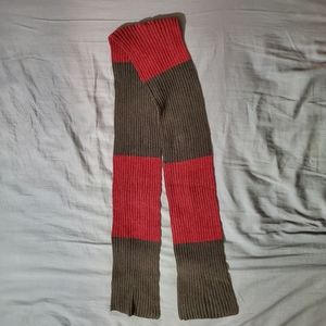 Grey and Burgundy Ribbed Scarf